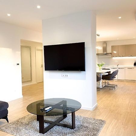 G Apartment Podstrana Eksteriør billede