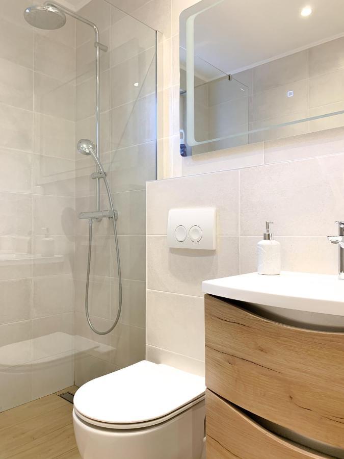 G Apartment Podstrana Eksteriør billede